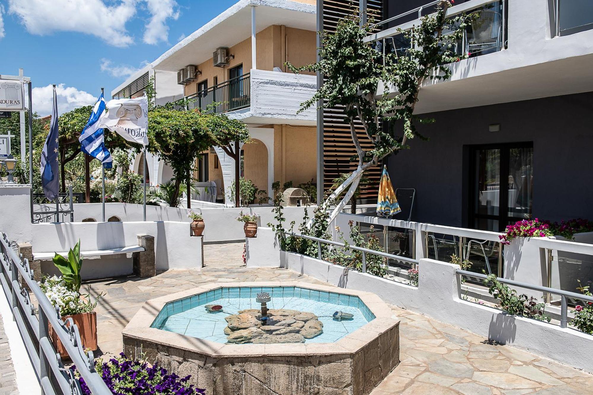 Lia Beachfront Apartments Σταλός Εξωτερικό φωτογραφία