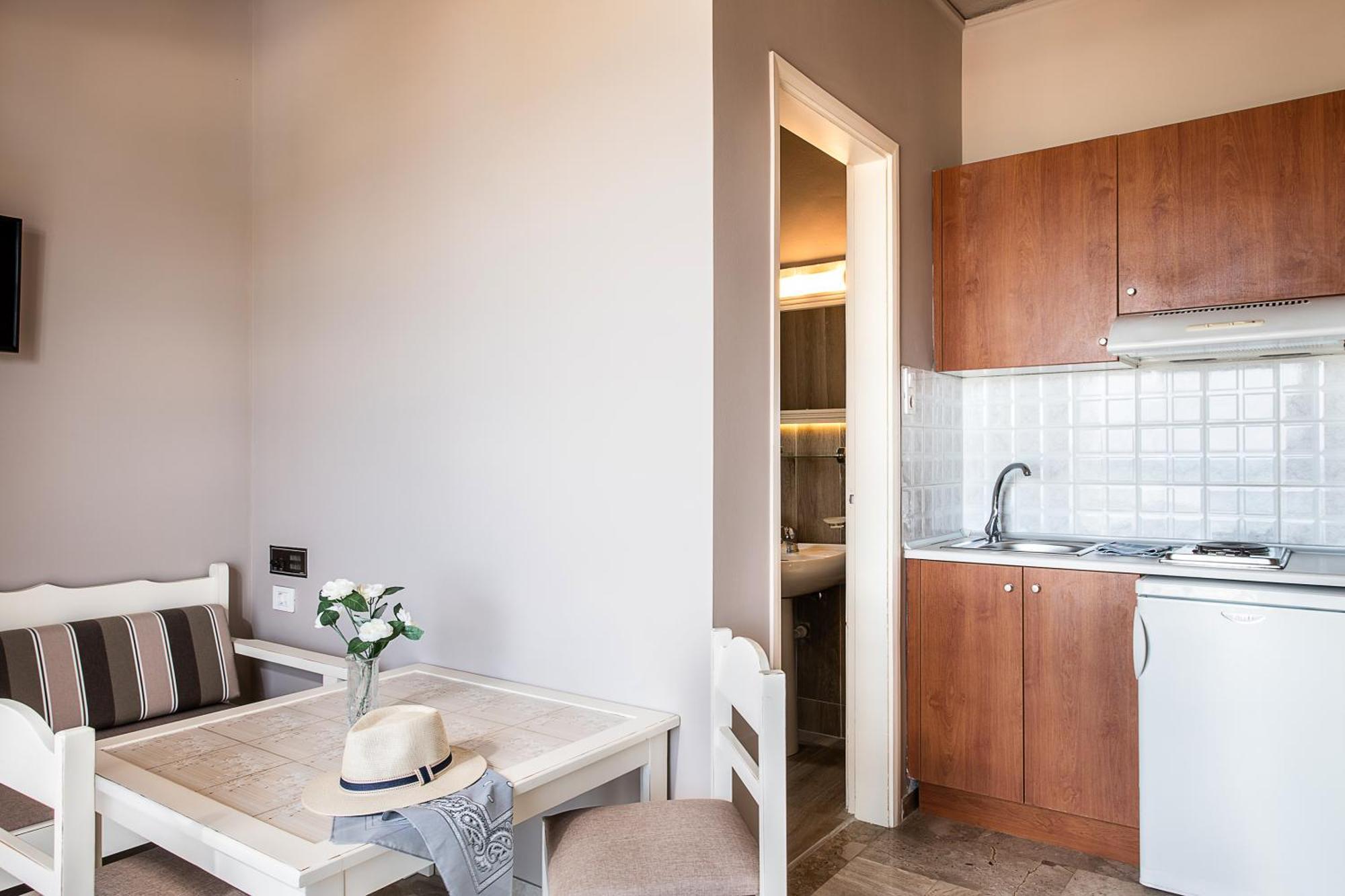 Lia Beachfront Apartments Σταλός Εξωτερικό φωτογραφία