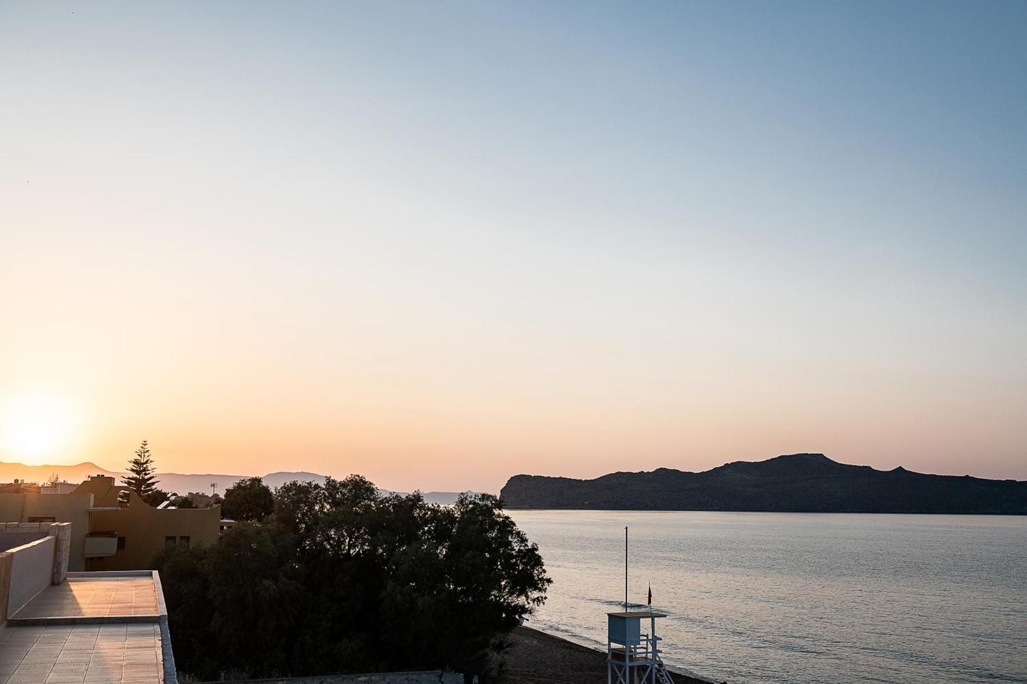 Lia Beachfront Apartments Σταλός Εξωτερικό φωτογραφία