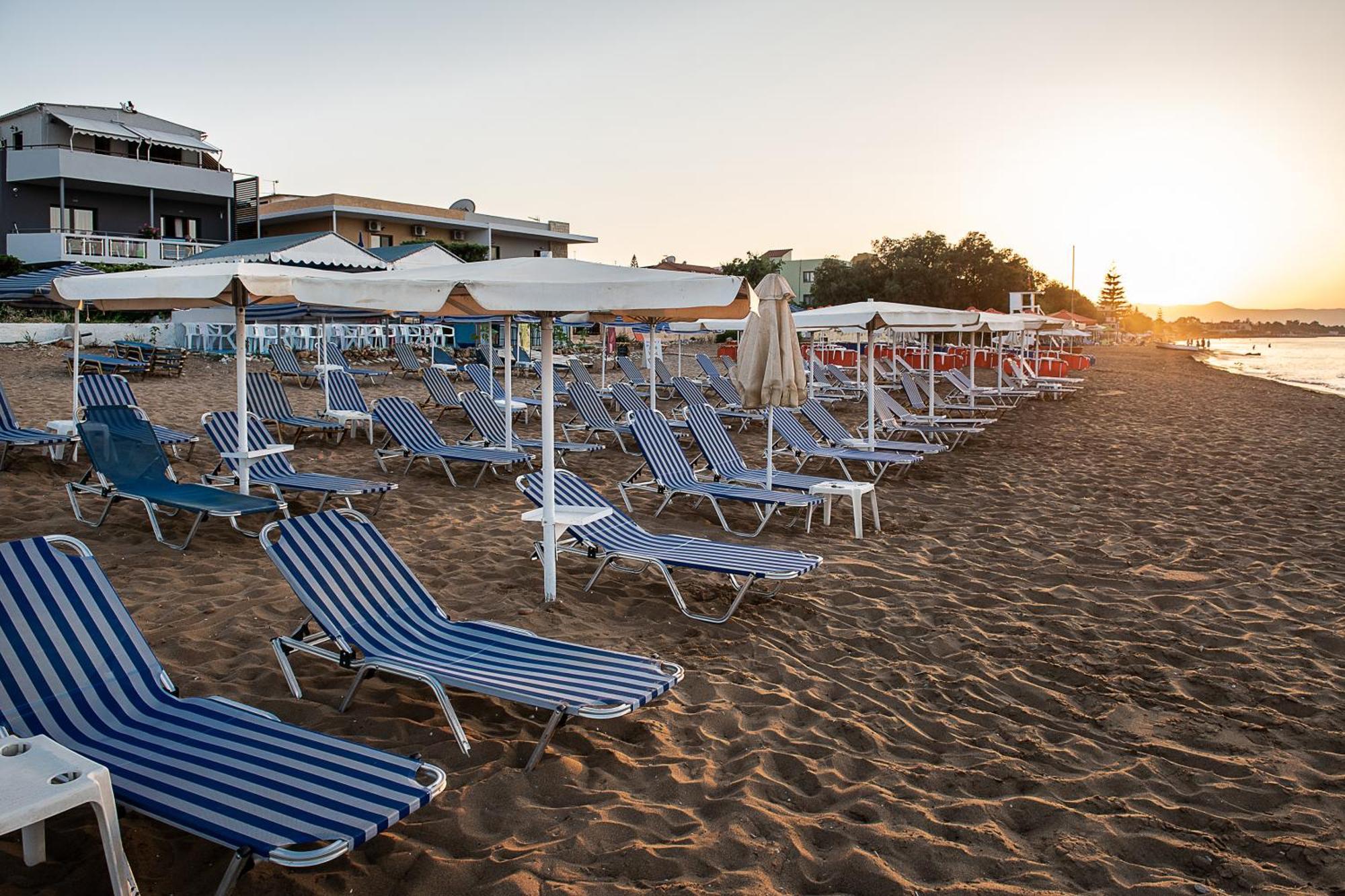 Lia Beachfront Apartments Σταλός Εξωτερικό φωτογραφία