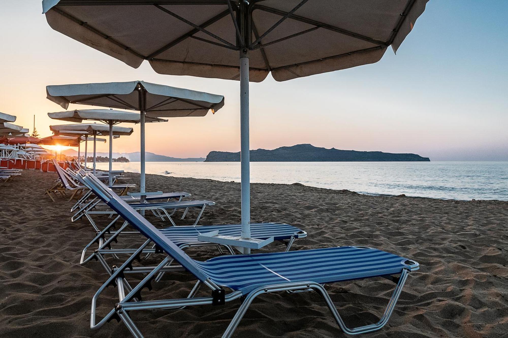Lia Beachfront Apartments Σταλός Εξωτερικό φωτογραφία