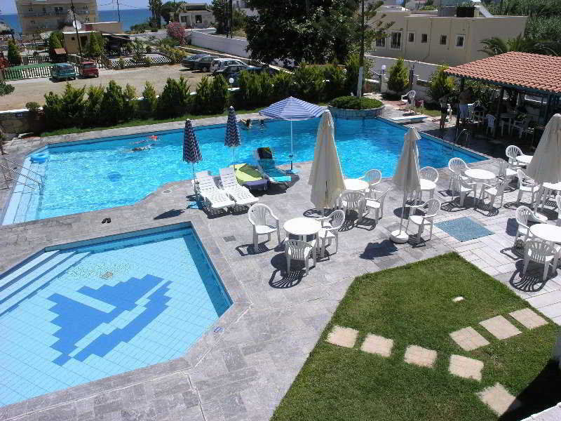 Lia Beachfront Apartments Σταλός Εξωτερικό φωτογραφία